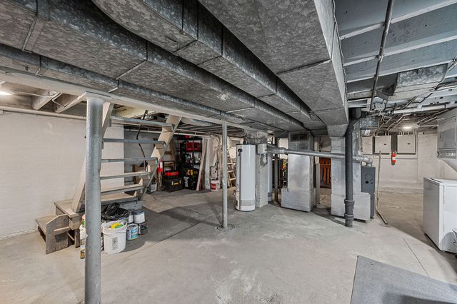 953 Hirsch Boulevard, Calumet City, IL 60409