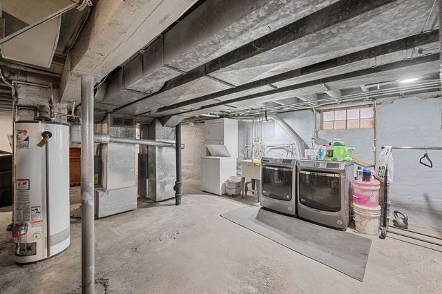 953 Hirsch Boulevard, Calumet City, IL 60409