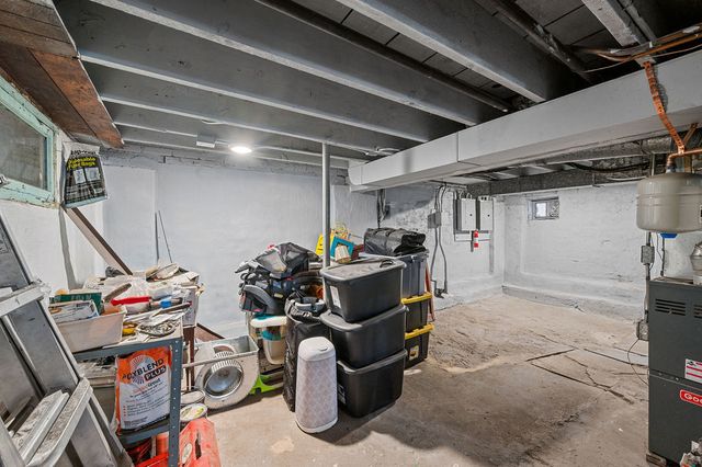 953 Hirsch Boulevard, Calumet City, IL 60409