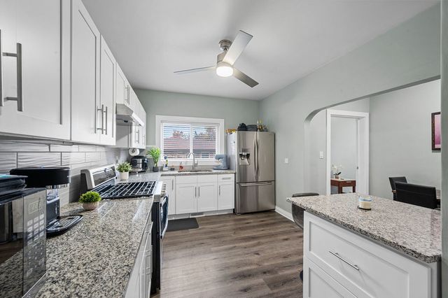 953 Hirsch Boulevard, Calumet City, IL 60409