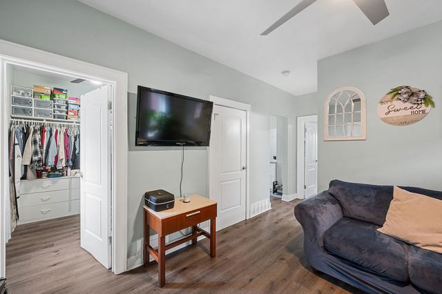 953 Hirsch Boulevard, Calumet City, IL 60409