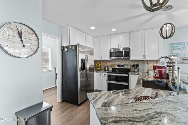 1412 Canal Drive A, Carolina Beach, NC 28428