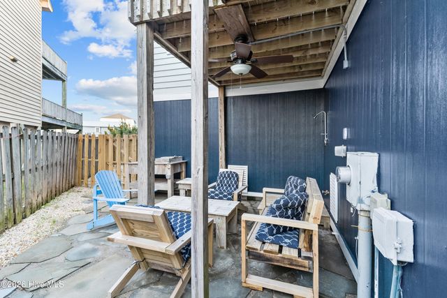 1412 Canal Drive A, Carolina Beach, NC 28428
