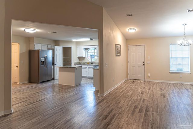 2528 Tarkiln Oak Cir, Pensacola, FL 32506