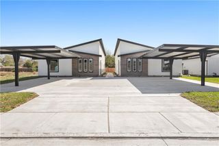 1410 S Michigan Street, Alton, TX 78573