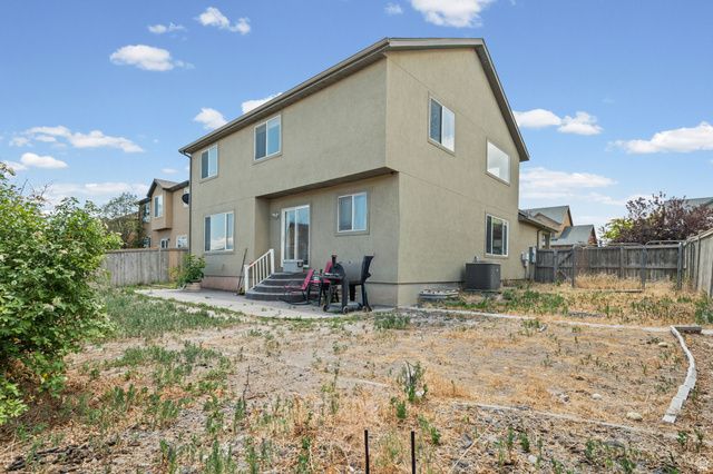8848 N FRANKLIN DR, Eagle Mountain, UT 84005