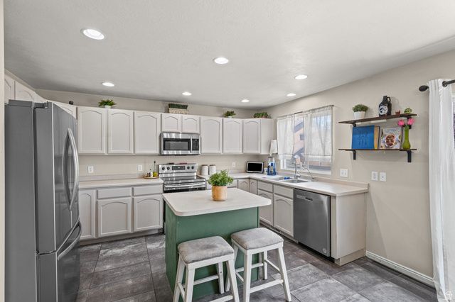 8848 N FRANKLIN DR, Eagle Mountain, UT 84005