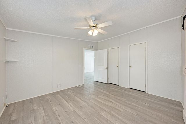 107 Long Shadow DR, Bastrop, TX 78602
