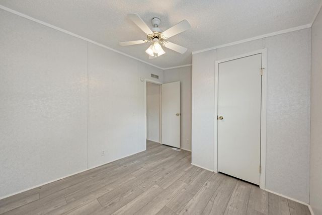 107 Long Shadow DR, Bastrop, TX 78602