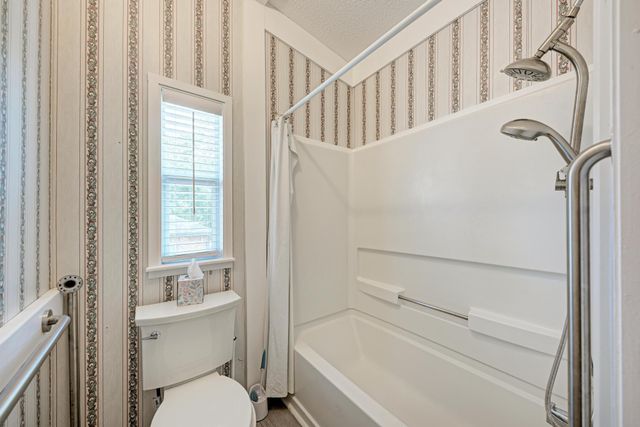107 Long Shadow DR, Bastrop, TX 78602
