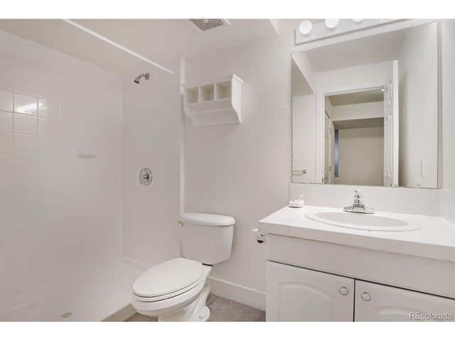 2660 S University Blvd P, Denver, CO 80210