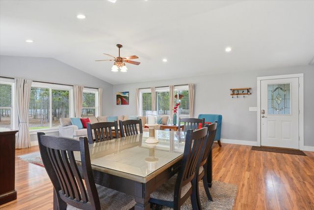 15965 Parkway Drive, La Pine, OR 97739