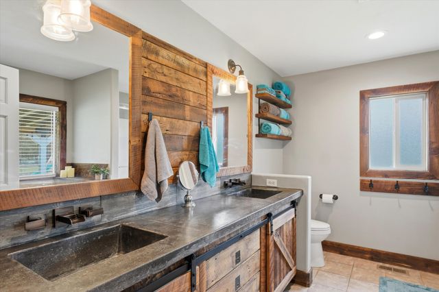 15965 Parkway Drive, La Pine, OR 97739