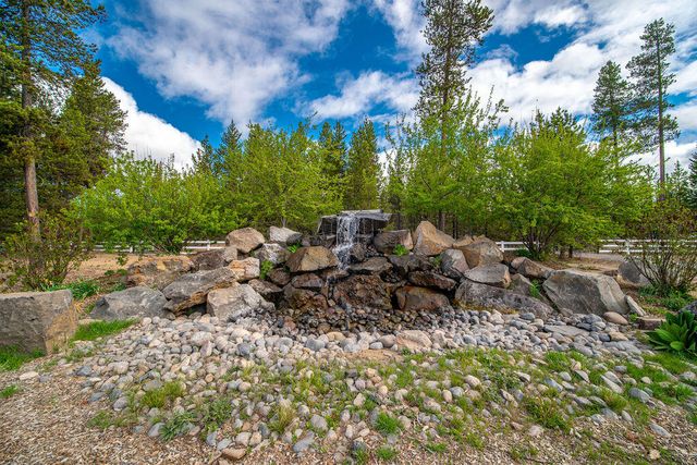 15965 Parkway Drive, La Pine, OR 97739