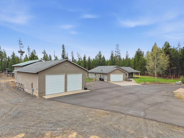 15965 Parkway Drive, La Pine, OR 97739
