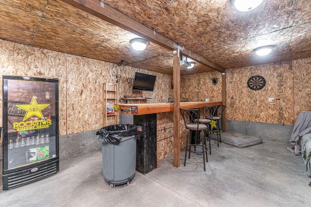 15965 Parkway Drive, La Pine, OR 97739