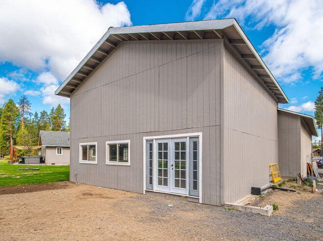 15965 Parkway Drive, La Pine, OR 97739