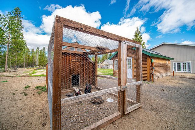 15965 Parkway Drive, La Pine, OR 97739