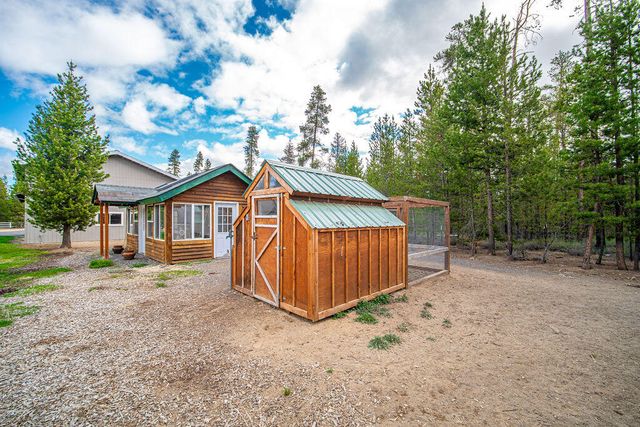 15965 Parkway Drive, La Pine, OR 97739