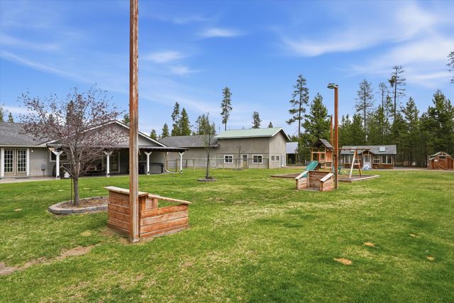 15965 Parkway Drive, La Pine, OR 97739