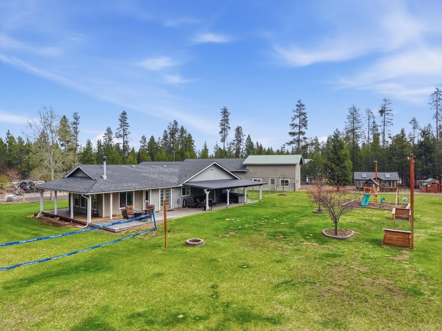 15965 Parkway Drive, La Pine, OR 97739