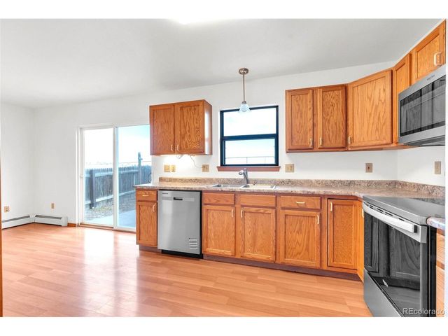 473 N Banner St D, Elizabeth, CO 80107