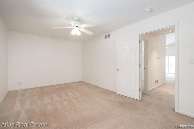 10200 Hawthorne Circle, Goodrich, MI 48438