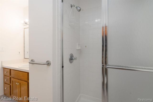 10200 Hawthorne Circle, Goodrich, MI 48438