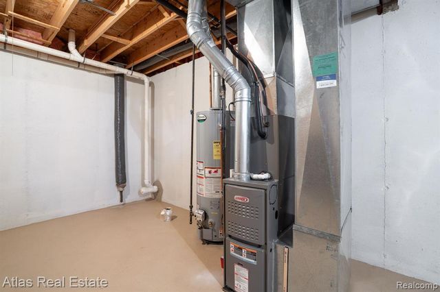 10200 Hawthorne Circle, Goodrich, MI 48438