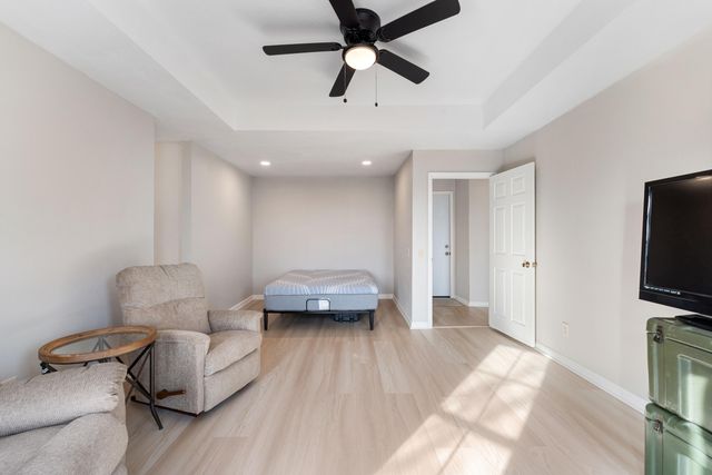 70 Campfire Drive, Branson West, MO 65737