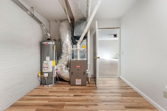 70 Campfire Drive, Branson West, MO 65737