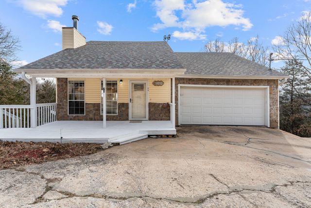 70 Campfire Drive, Branson West, MO 65737