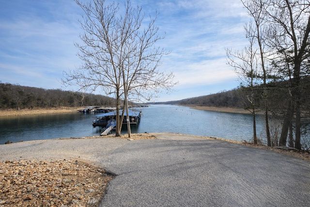 70 Campfire Drive, Branson West, MO 65737