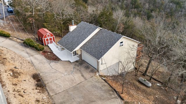 70 Campfire Drive, Branson West, MO 65737