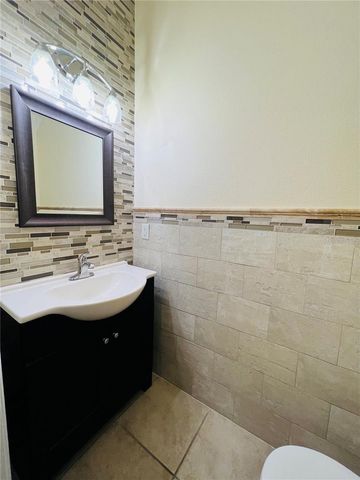 6881 47TH LANE N, Pinellas Park, FL 33781