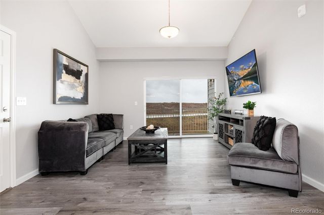 15700 E Jamison Drive 8-305, Englewood, CO 80112