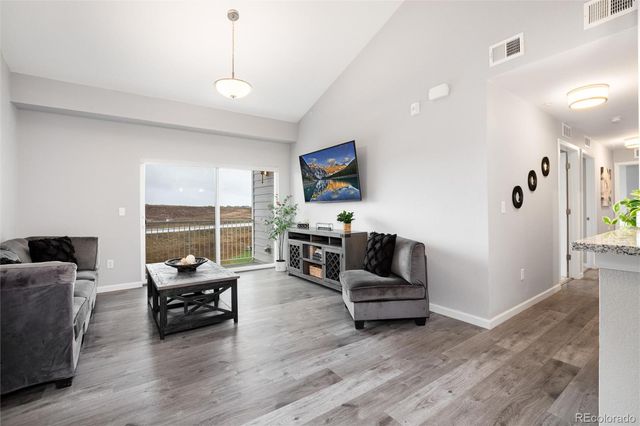 15700 E Jamison Drive 8-305, Englewood, CO 80112