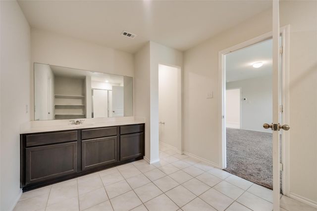 809 Costlow Lane, Fate, TX 75189