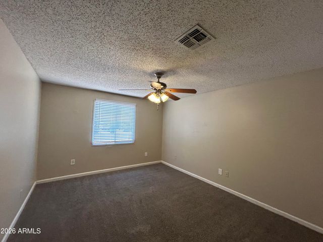 5540 W BERKELEY Road, Phoenix, AZ 85035