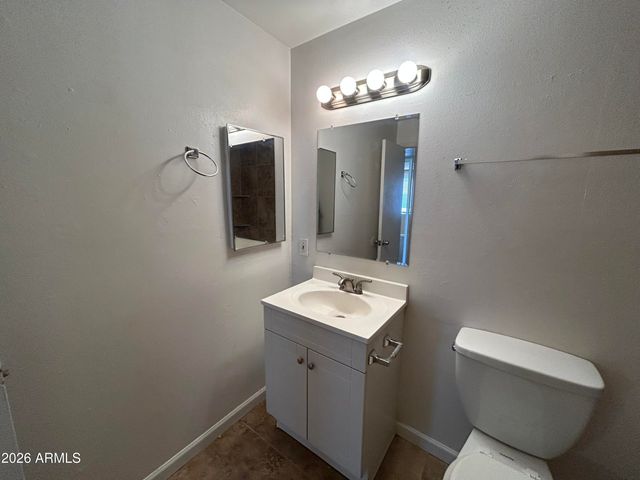 5540 W BERKELEY Road, Phoenix, AZ 85035