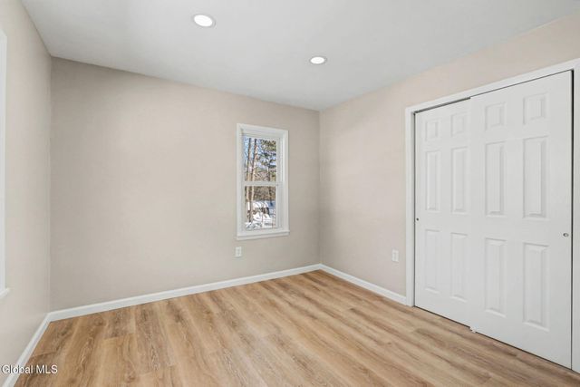 1228 Simons Road, Schodack, NY 12033