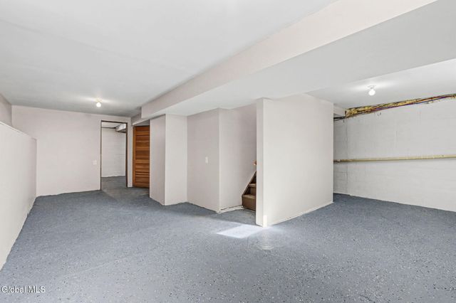 1228 Simons Road, Schodack, NY 12033