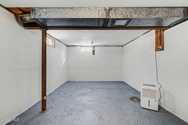 1228 Simons Road, Schodack, NY 12033