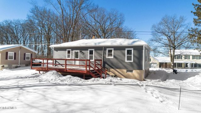 1228 Simons Road, Schodack, NY 12033