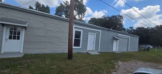 2602 Richmond Road, Wharton, TX 77488