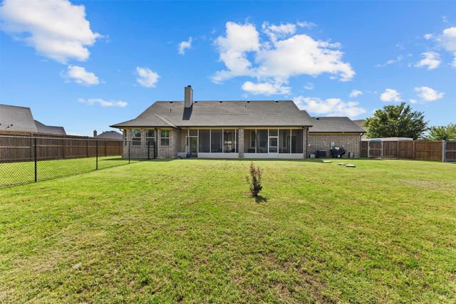 194 John Rockett Lane, Palmer, TX 75152