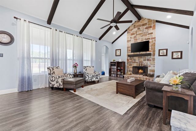 194 John Rockett Lane, Palmer, TX 75152
