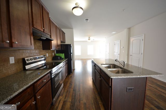 1544 Iris Walk, Jonesboro, GA 30238