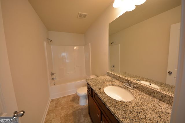 1544 Iris Walk, Jonesboro, GA 30238