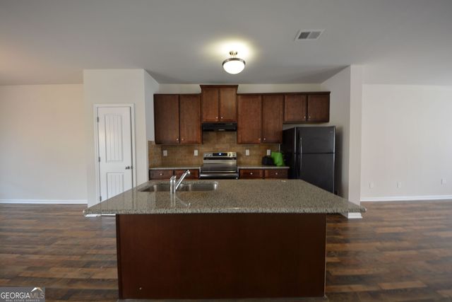 1544 Iris Walk, Jonesboro, GA 30238